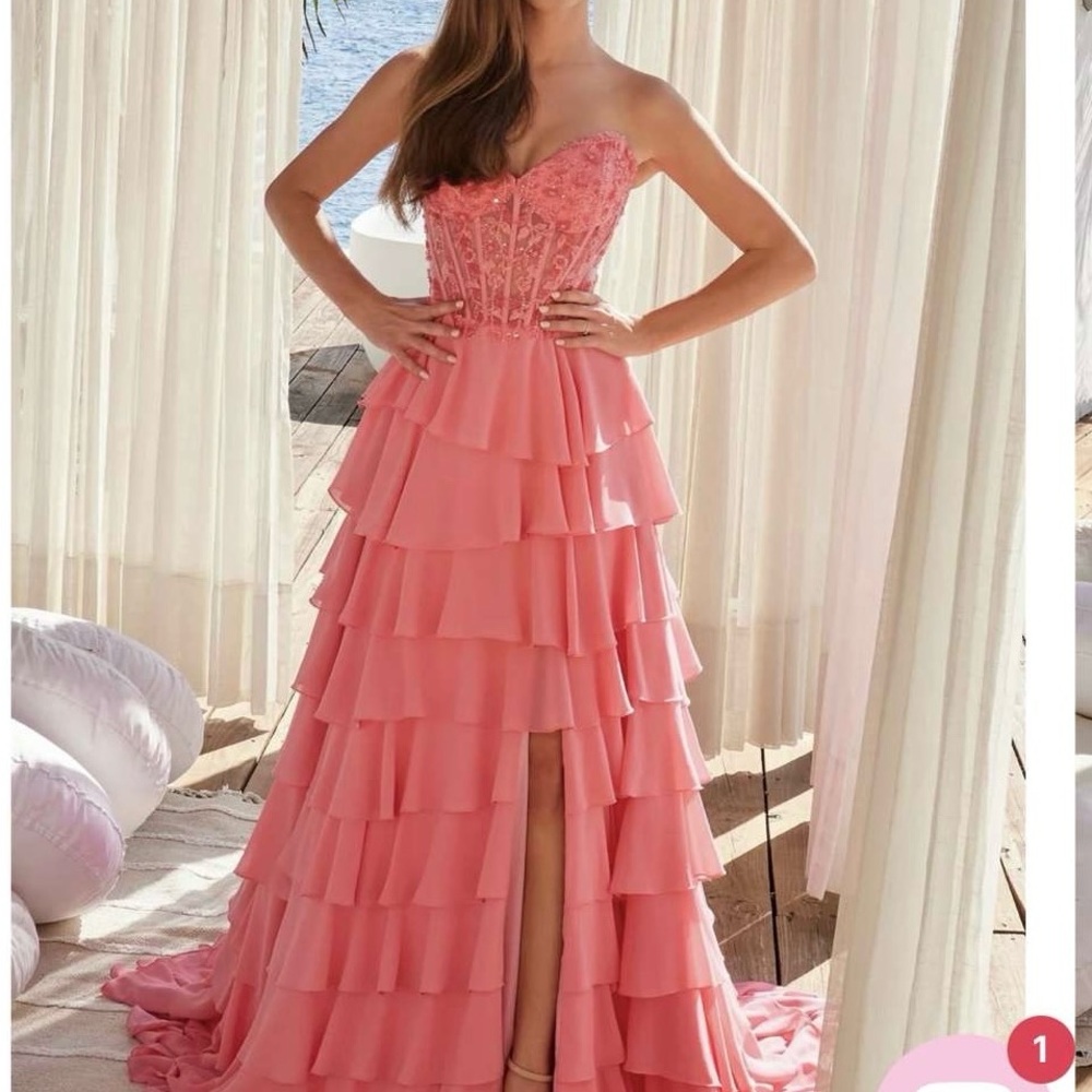 Prom Dress - Picture 3 of 4